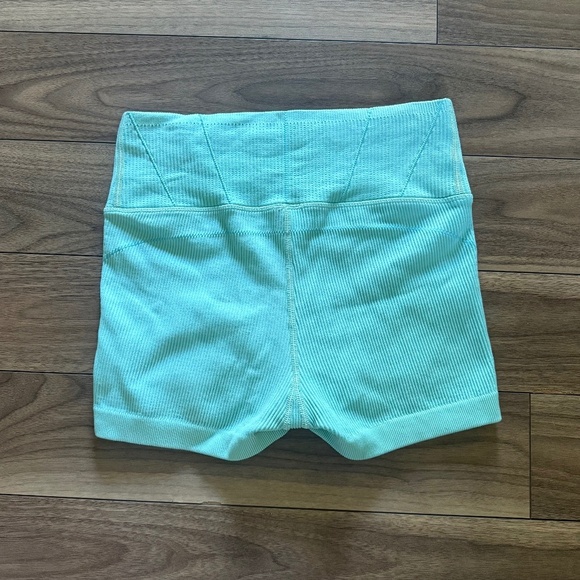 OFFLINE by Aerie | Size M | Aqua Blue Bike Shorts - Picture 3 of 6